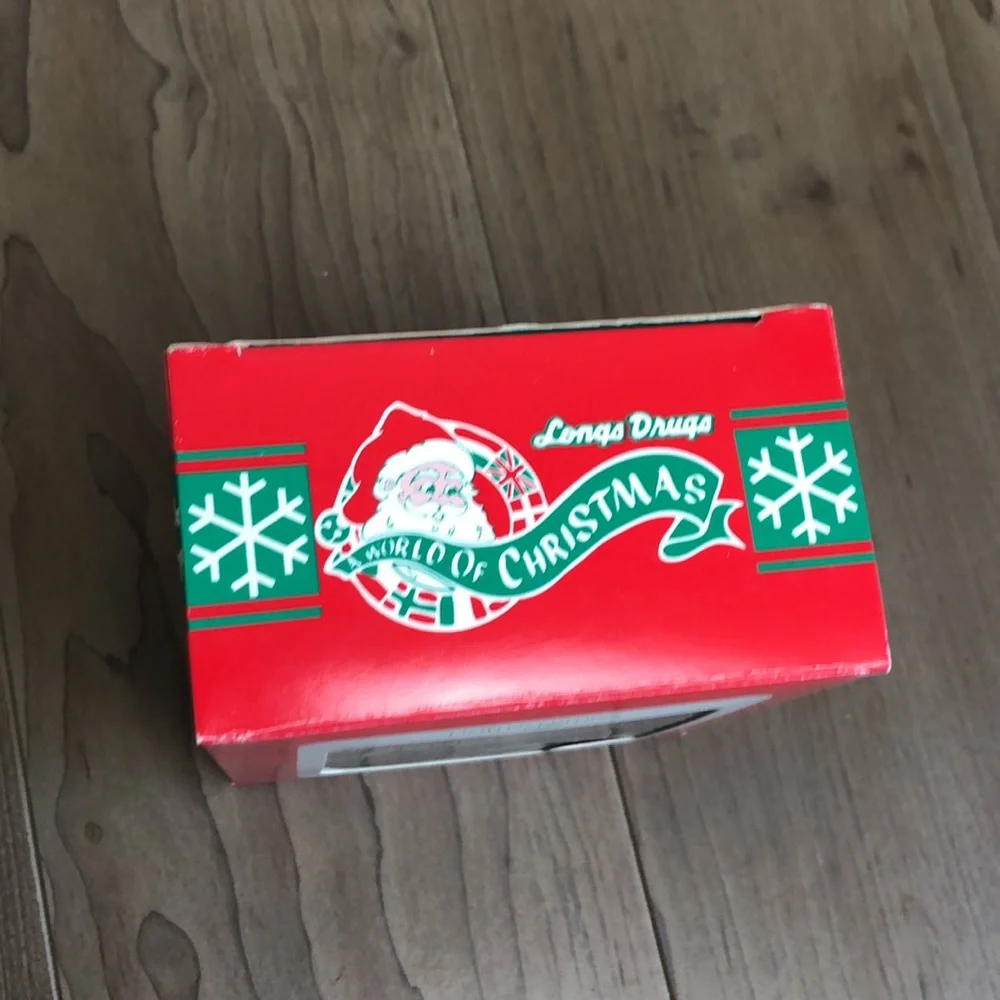 1995 Limited Edition Santa’s List Ornament